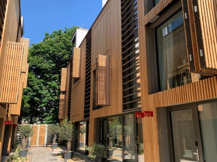 Kleines Stadthaus In Toplage Villa Wina Bagian luar foto